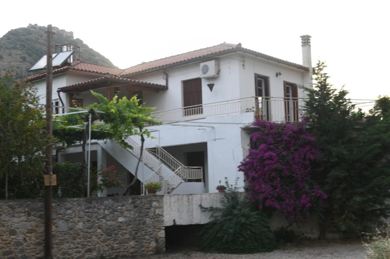 Art Flowers And Culture Mistras Exterior foto