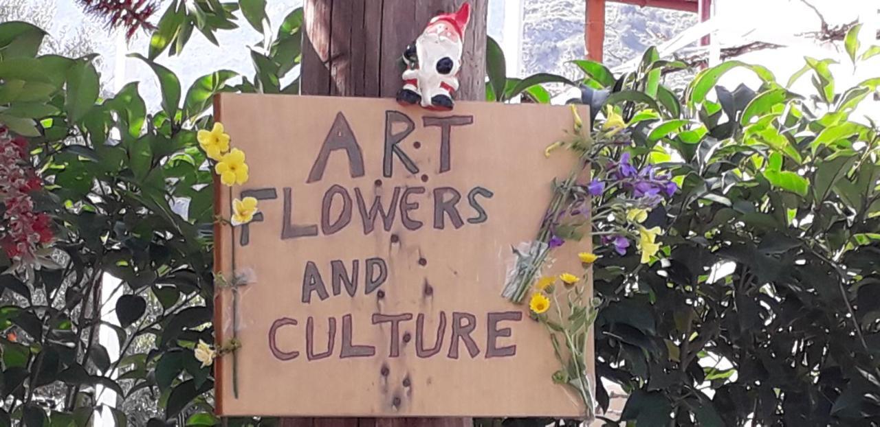 Art Flowers And Culture Mistras Exterior foto